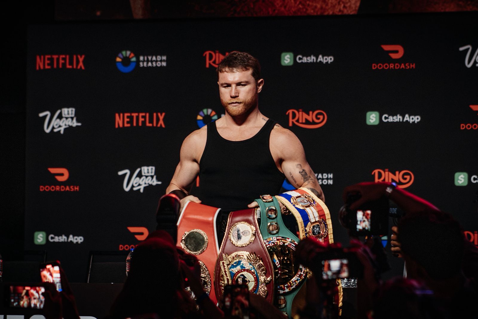 CANELO ÁLVAREZ PELEARÁ POR TÍTULO SUPERWÉLTER DEL CMB
