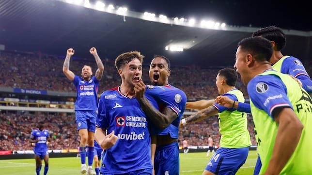 CRUZ AZUL REGRESA A LA FINAL Y ROMPE EL SUEÑO DE CHIVAS