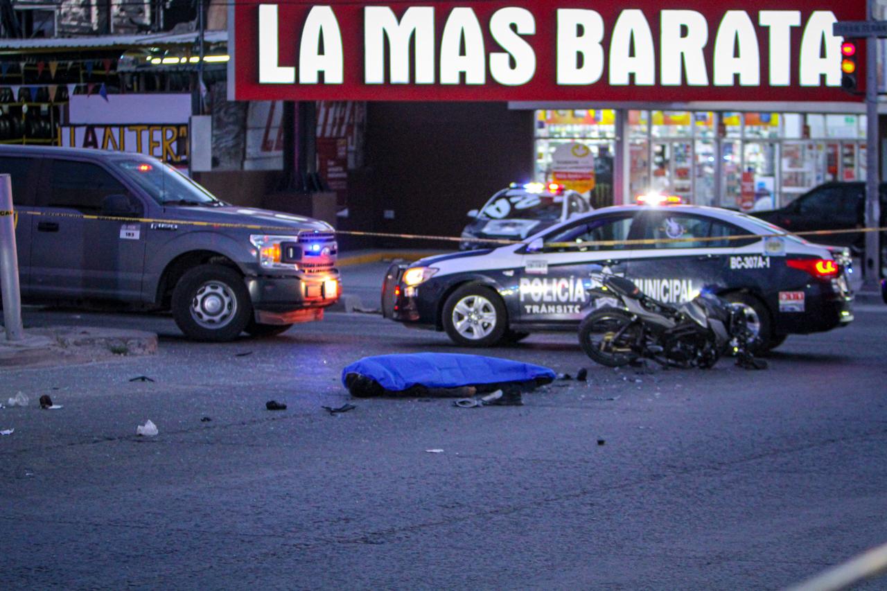 MOTOCICLISTA MUERE EN CHOQUE EN TERÁN TERÁN; UNA MUJER RESULTÓ HERIDA