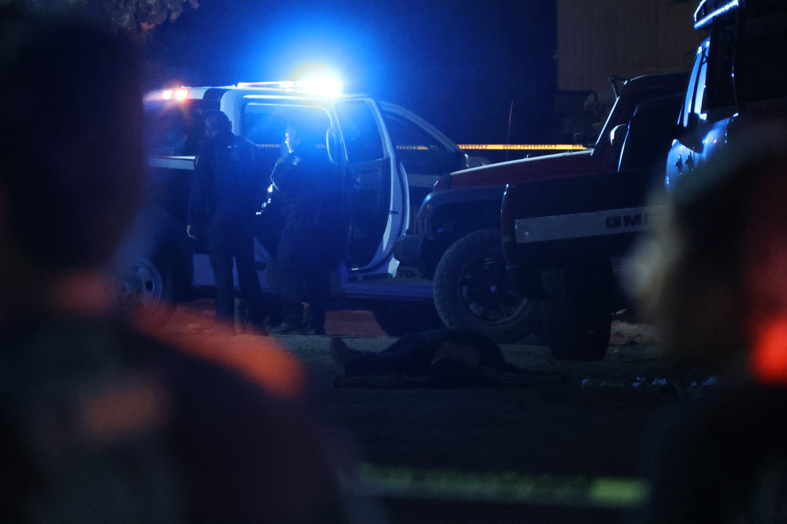 ATAQUE ARMADO EN ROSARITO DEJA UN HOMBRE MUERTO Y OTRO HERIDO