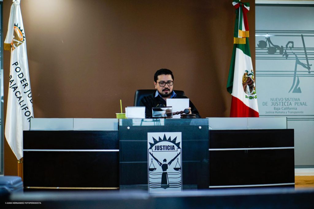 Juez de proceso en la audiencia de Roxana "N".