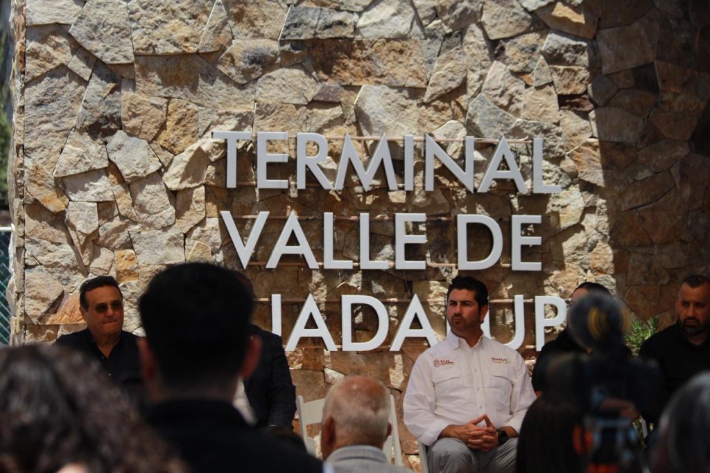 INAUGURAN NUEVA CENTRAL DE AUTOBUSES EN VALLE DE GUADALUPE.