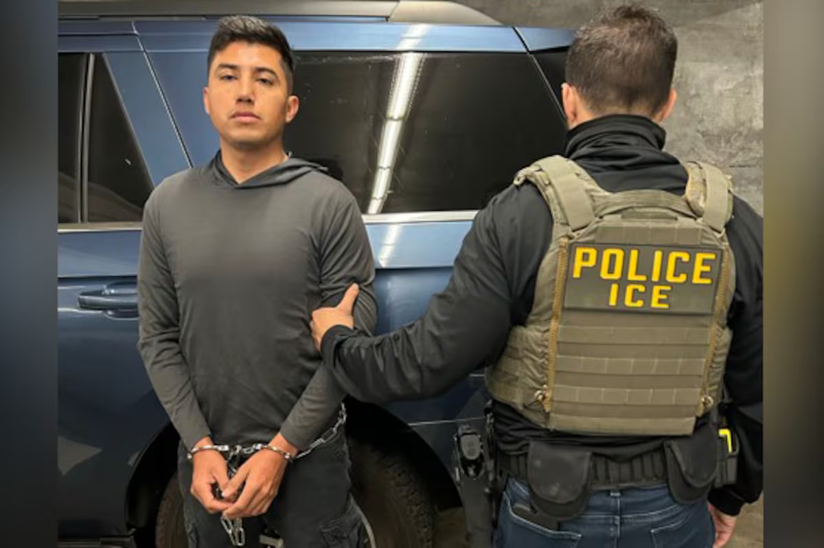 ICE ARRESTA A EXMILITAR LIGADO A EL CASO AYOTZINAPA