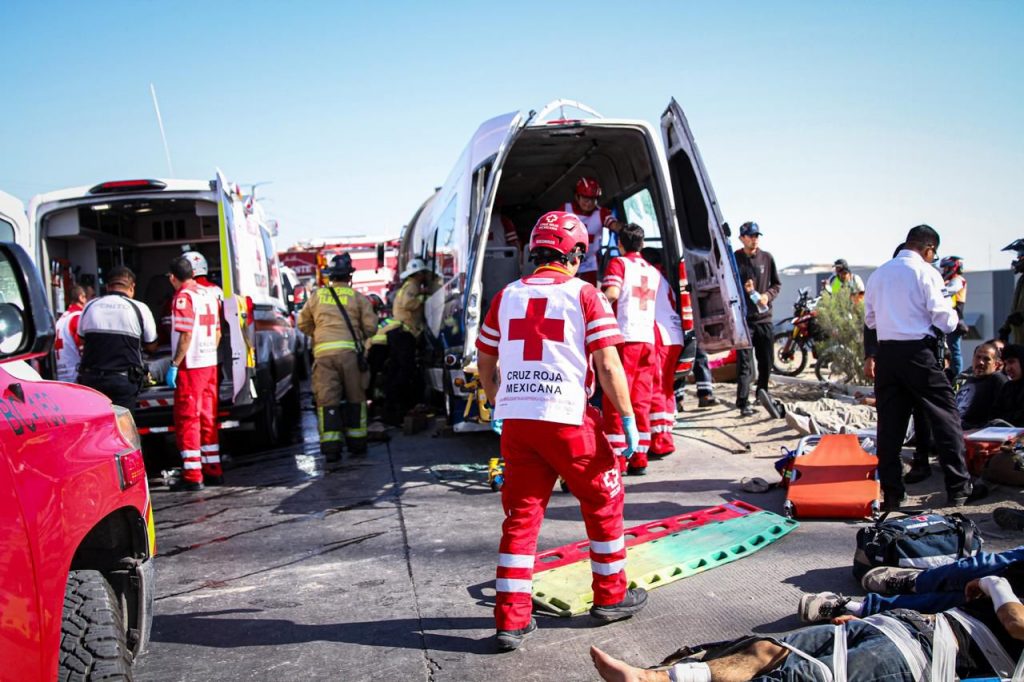 ATIENDEN A MÁS DE 20 LESIONADOS.