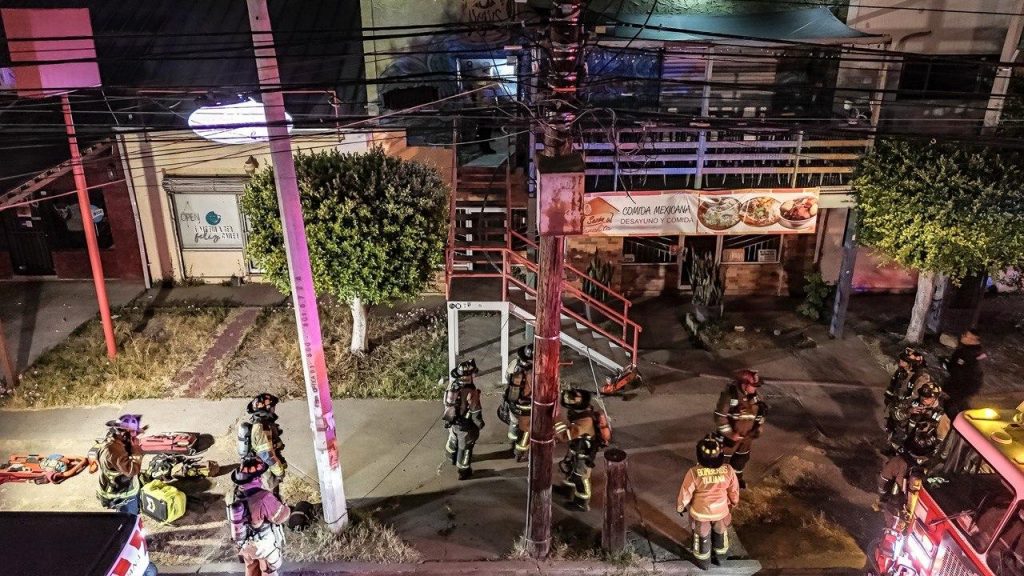 HUMO PROVOCÓ LA MOVILIZACIÓN DE LOS CUERPOS DE BOMBEROS.