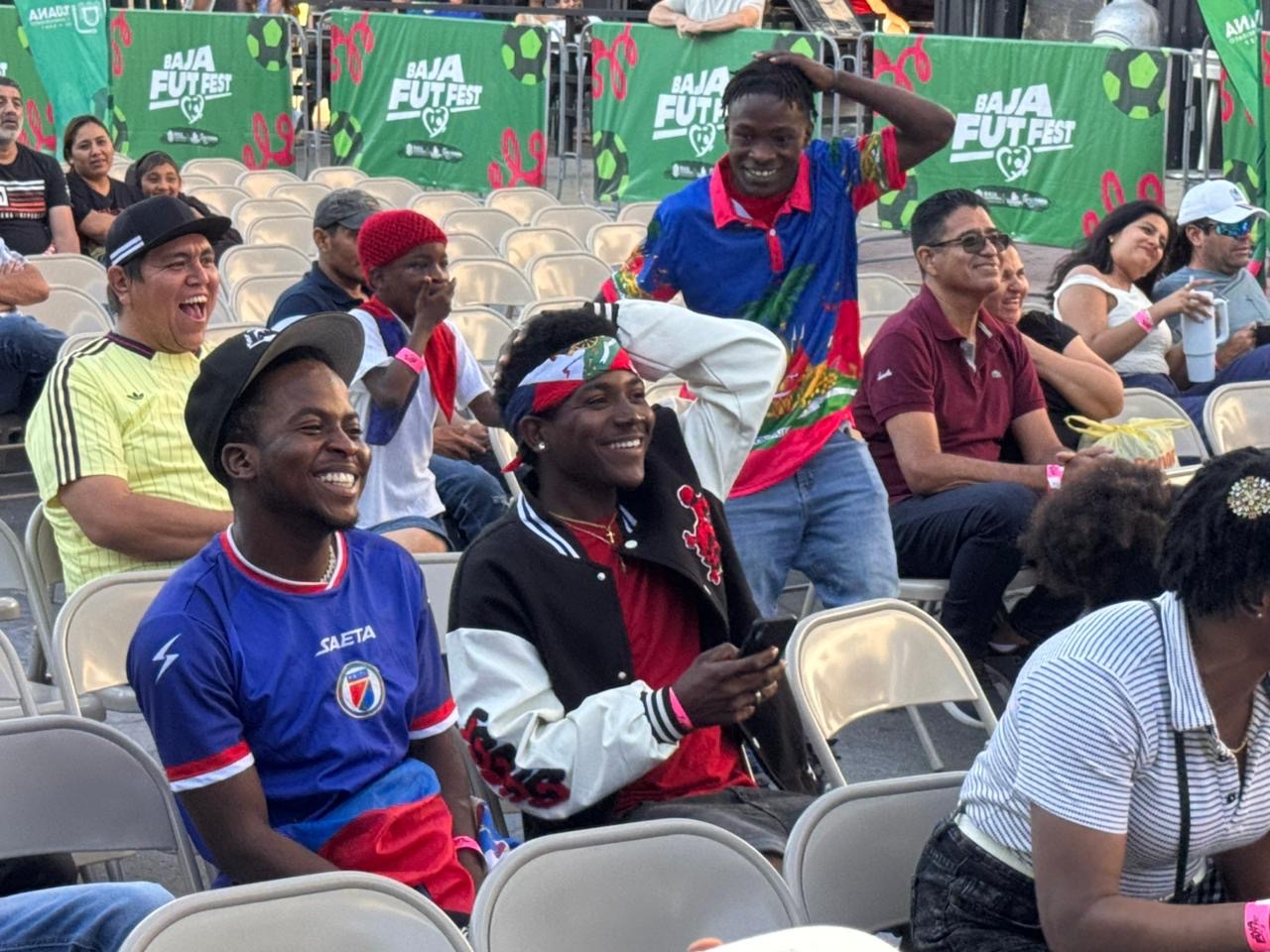 LA FIESTA HAITIANA SE APODERA DE LA REVOLUCIÓN