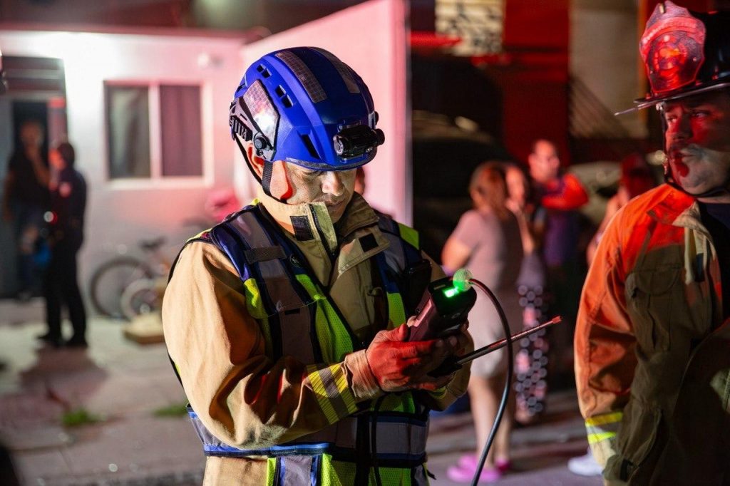 INVESTIGAN LAS CAUSAS DE LA EXPLOSIÓN.