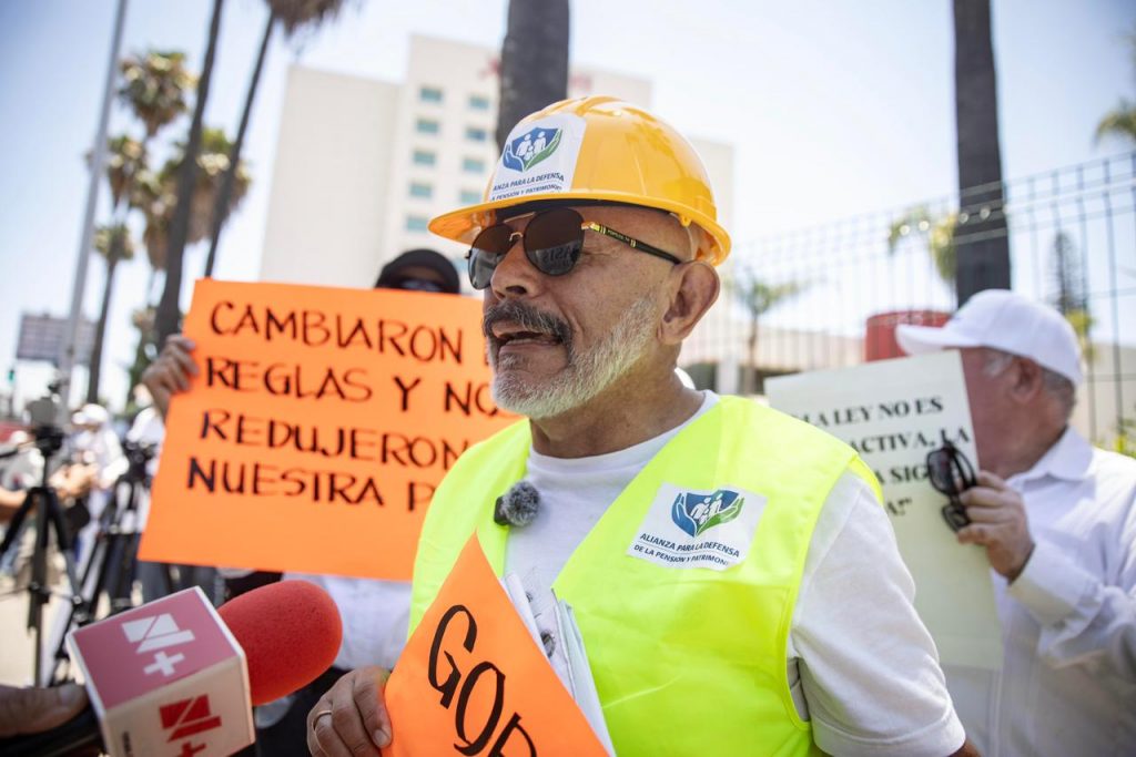 DENUNCIAN AFECTACIONES A SUS PENSIONES.