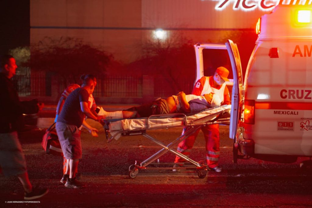 MOTOCICLISTA FUE TRASLADADO A UN HOSPITAL.