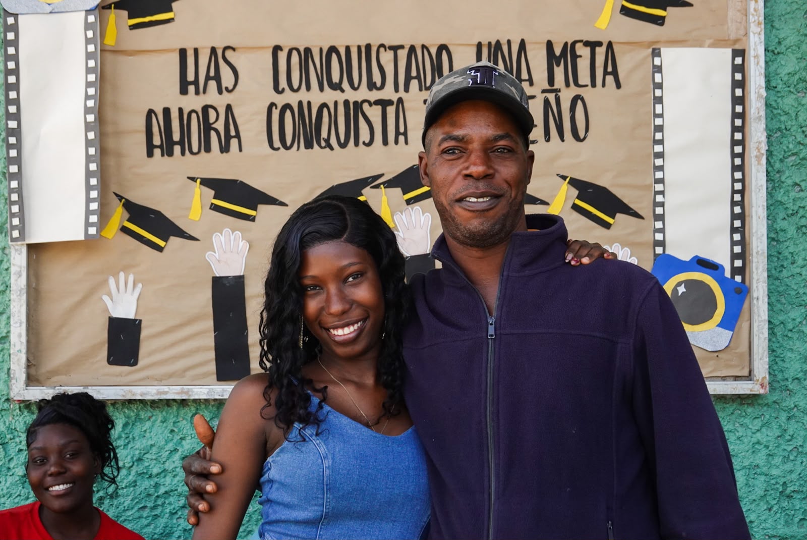 CAUTIVADOR: JÓVENES HAITIANOS Y VENEZOLANA SE GRADÚAN DEL CONALEP EN TIJUANA