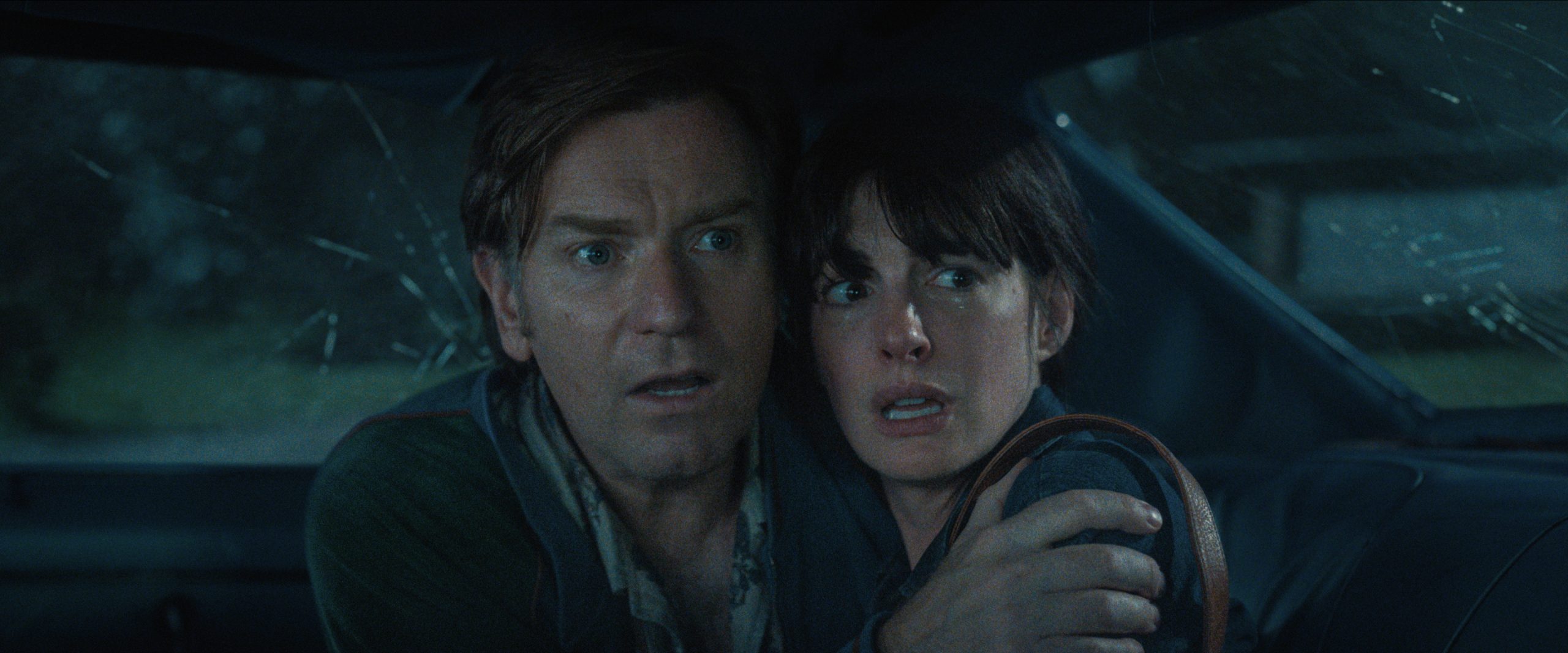 “EL FINAL DE LA CALLE OAK” LLEGARÁ A LOS CINES EN AGOSTO DE 2026 CON ANNE HATHAWAY Y EWAN MCGREGOR