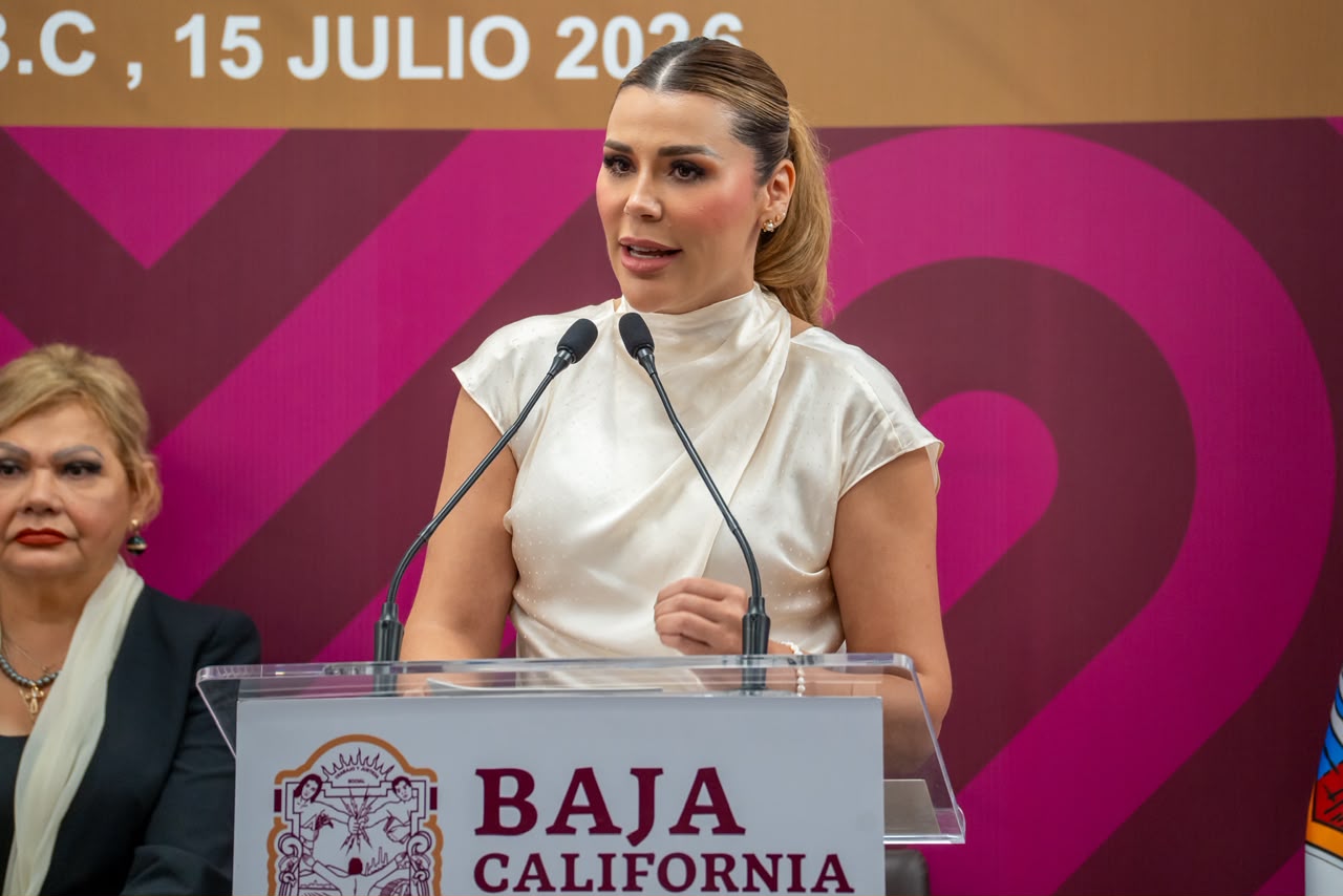 MARINA DEL PILAR ACUSA A BONILLA DE TENDERLE UNA TRAMPA POR EL TEMA DE SU VISA