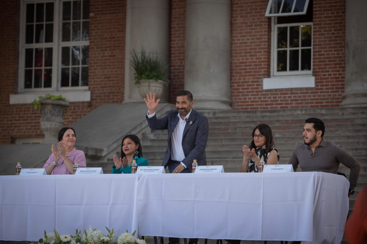 31 PAREJAS FORMALIZAN SU UNIÓN EN CEREMONIA DE MATRIMONIOS IGUALITARIOS EN TIJUANA