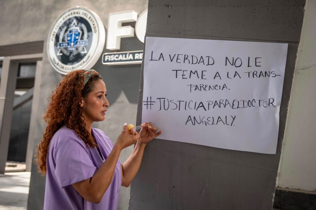 SOLICITAN UN JUICIO IMPARCIAL.