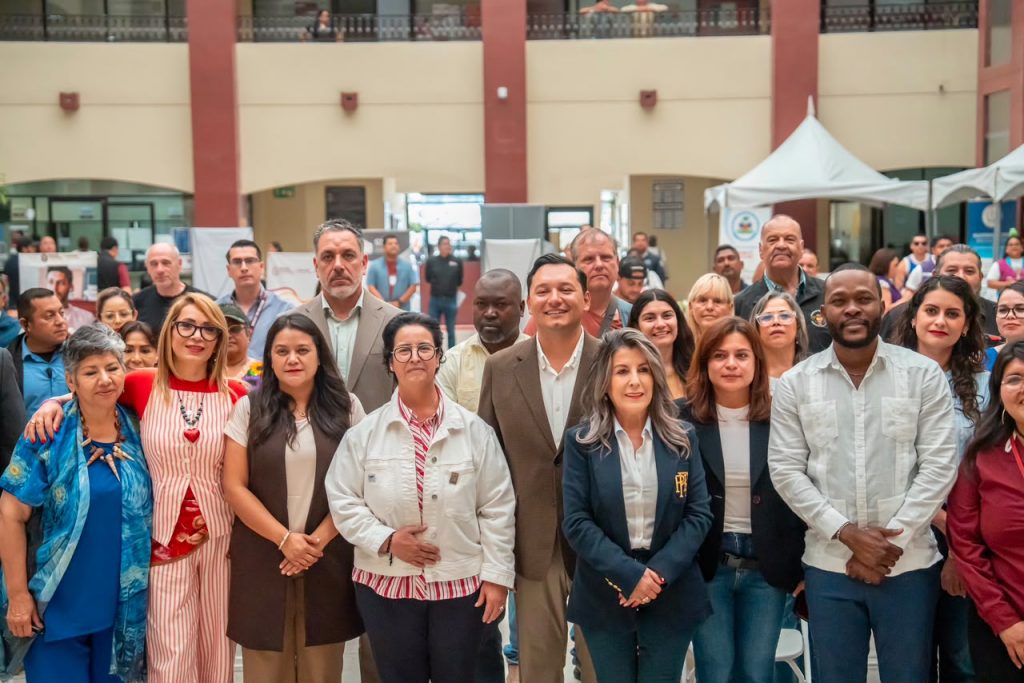 CONSULADOS PARTICIPARON EN "ROSARITO TE ACOMPAÑA".