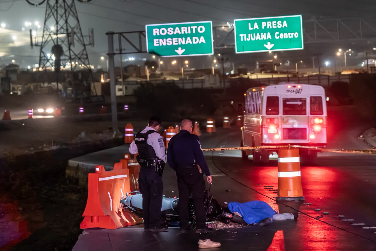 MOTOCICLISTA MUERE TRAS ACCIDENTE EN EL BULEVAR 2000