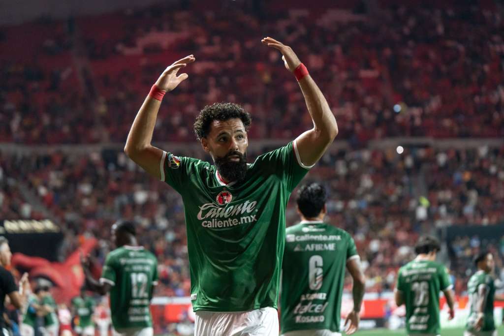 GIL MORA SE REINTEGRA A LA CONVOCATORIA DE XOLOS.