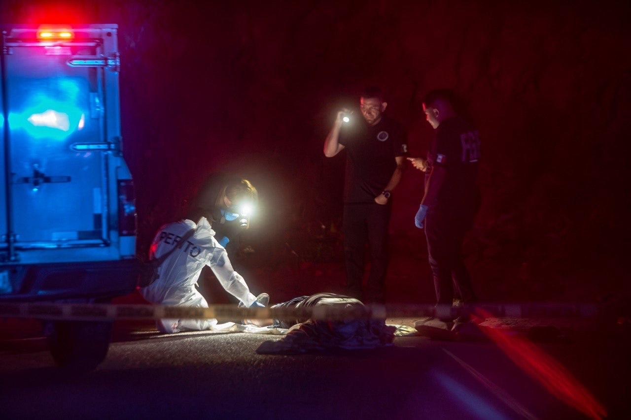 HALLAN CUERPO ENVUELTO EN COBIJA EN PUNTA BANDERA