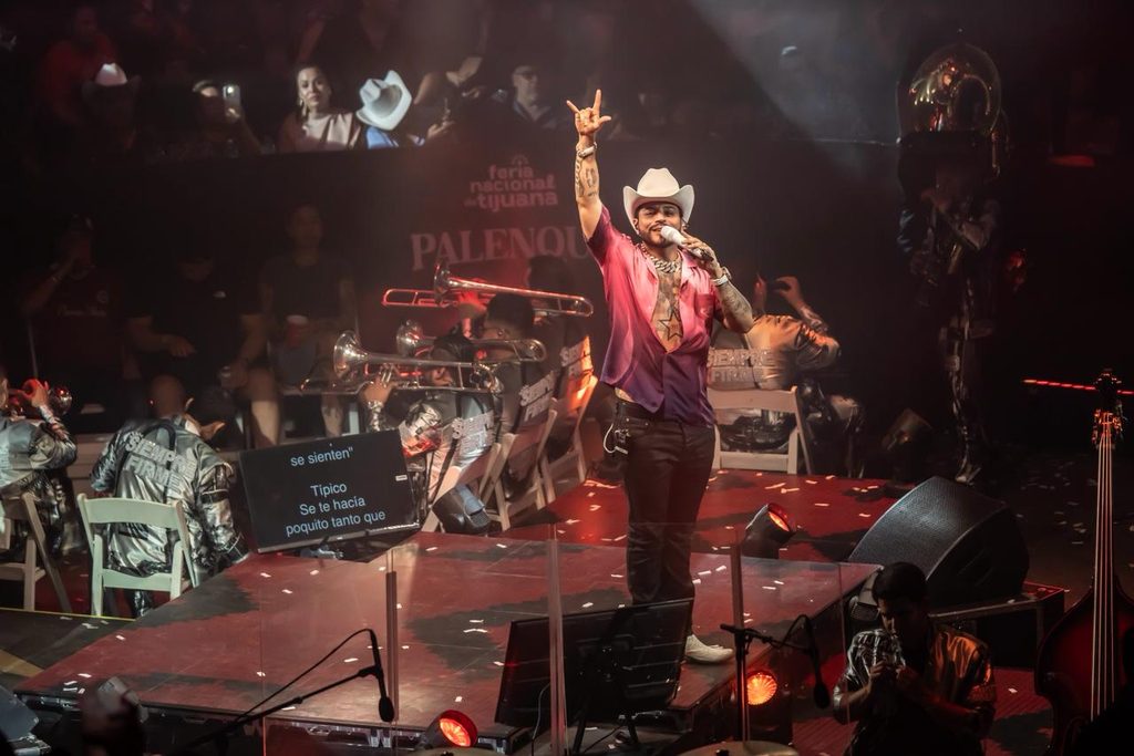 GRUPO FIRME ABRE EL PALENQUE DE TIJUANA CON UNA NOCHE ANTE MILES DE FANS