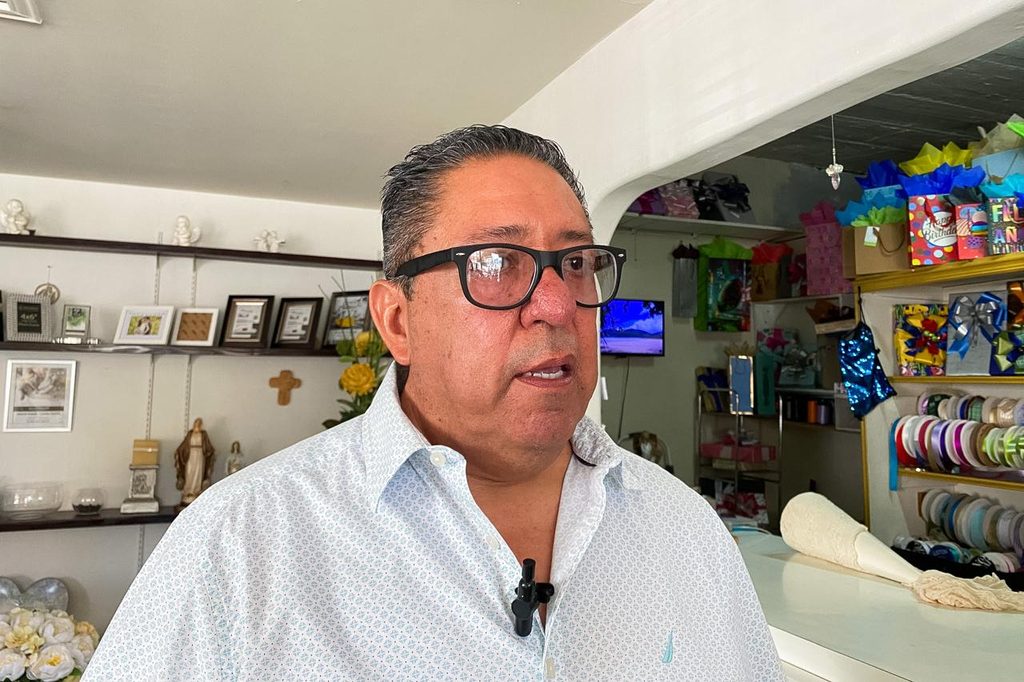 VECINOS
