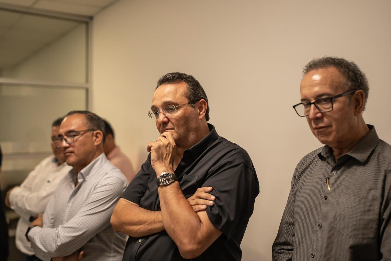VECINOS DE COLINAS DEL SOL PIDEN MÁS RUTAS Y CUESTIONAN SERVICIO DE ALTISA