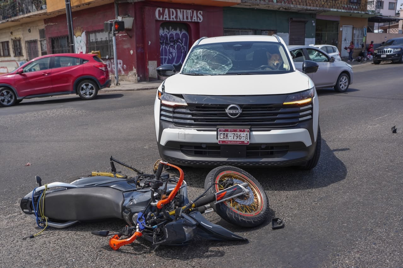 MOTOCICLISTA RESULTA HERIDO EN CHOQUE EN ALTAMIRA