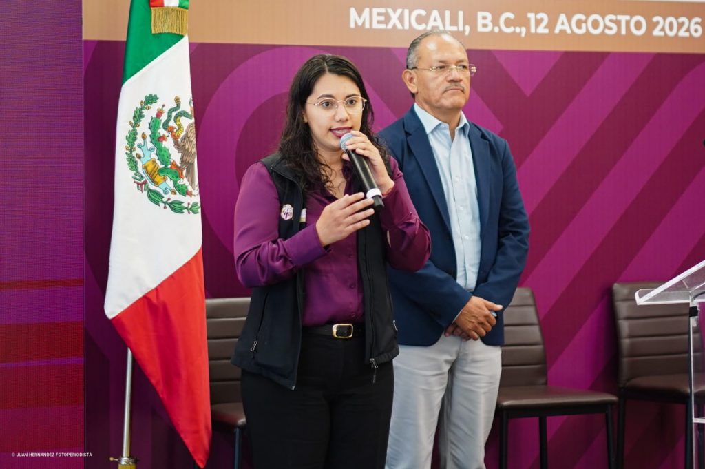 FUNCIONARIOS ANALIZAN POSIBLES CANDIDATURAS.