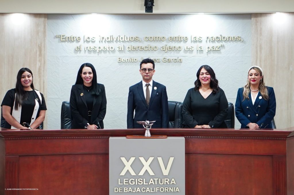 ELIGIO VALENCIA ENCABEZA LA NUEVA MESA DIRECTIVA