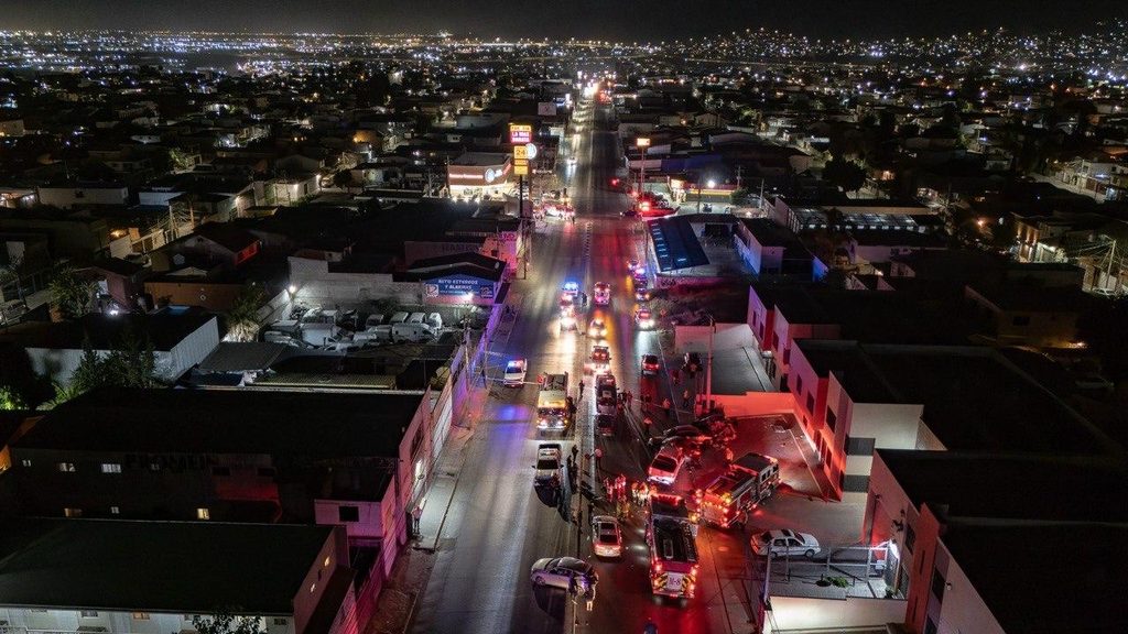 MUJER PIERDE LA VIDA TRAS ACCIDENTE CON SIETE VEHÍCULOS.