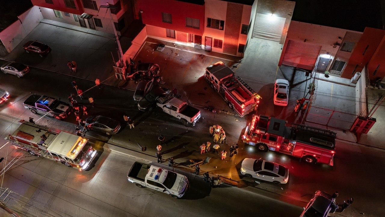 MUJER PIERDE LA VIDA TRAS ACCIDENTE CON SIETE VEHÍCULOS