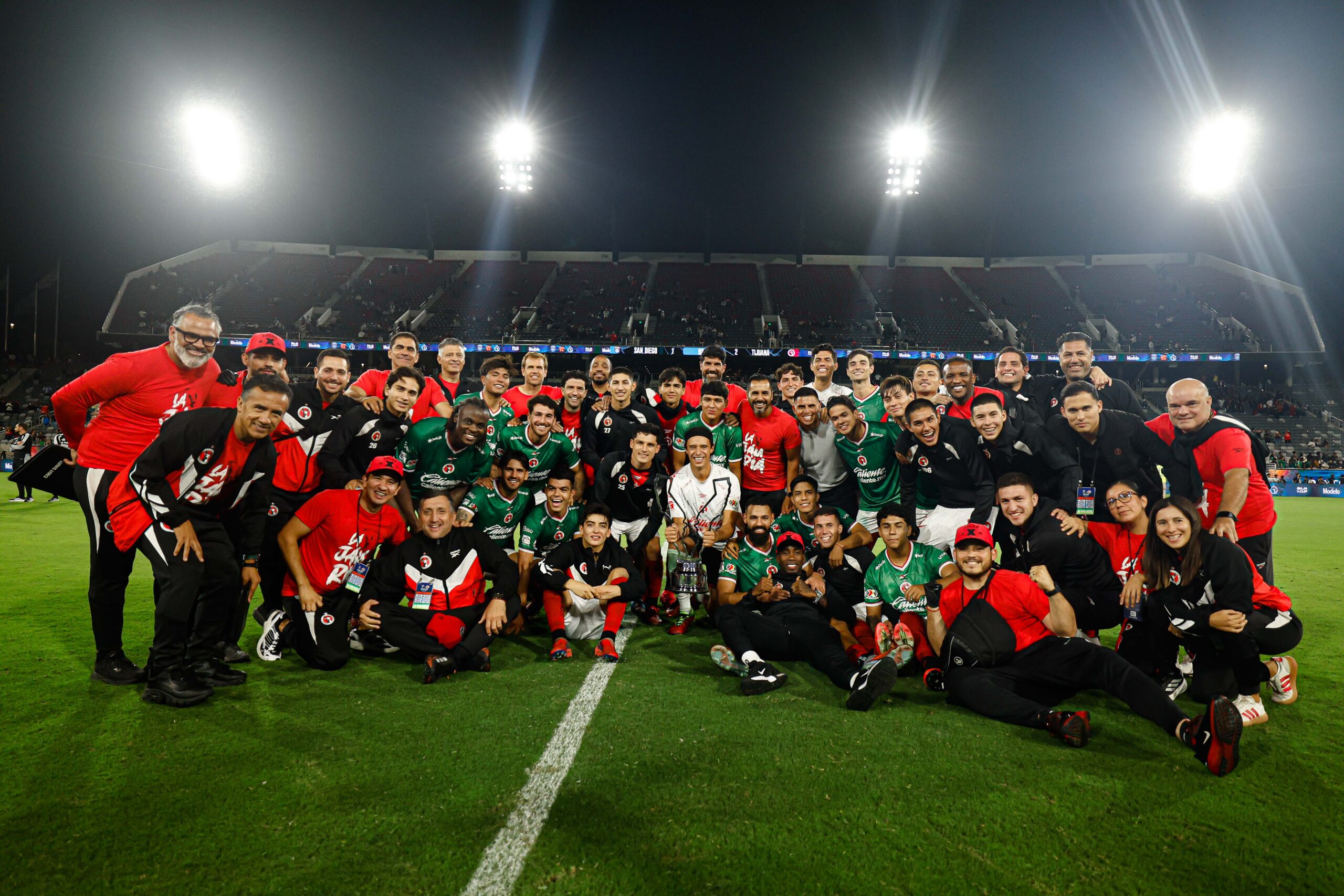 XOLOS SE QUEDA CON LA BAJA CUP EN SAN DIEGO