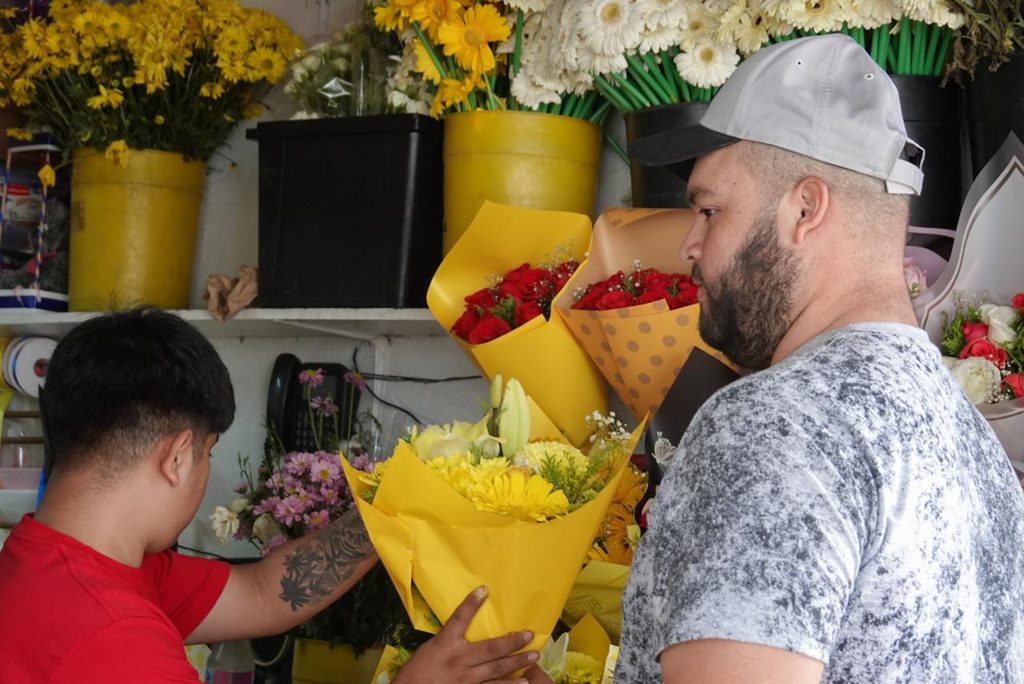 FLORES AMARILLAS AUMENTAN LAS VENTAS EN FLORERÍAS DE TIJUANA